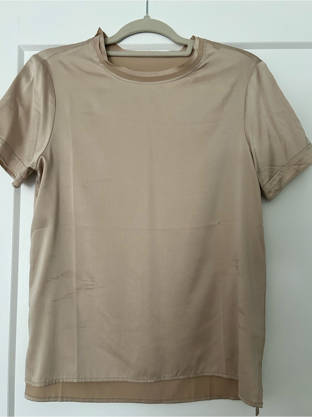 Women’s Short-Sleeve Crewneck Top in Beige